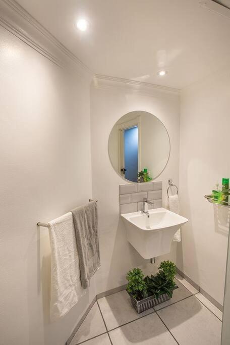 2 Sleeper Stylish Sanctuary Apartment Durban Ngoại thất bức ảnh